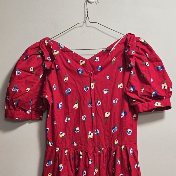 Vintage Floral Red Midi Dress Wth Bows Embellishment On Shoulders. - Picture 7 of 10